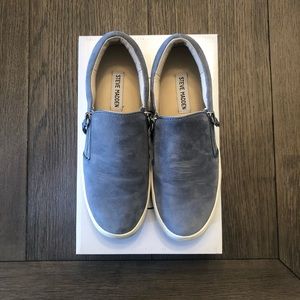 STEVE MADDEN GLAAMMAR BLUE SUEDE